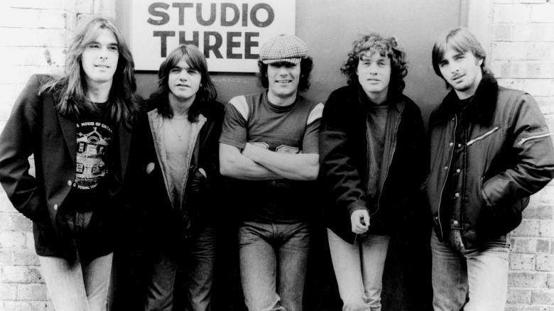 acdc - Soundi.fi