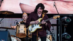 Nyt se näyttää tapahtuvan: Ritchie Blackmore nousee Deep Purplen kanssa lavalle ensi kertaa yli kolmeen vuosikymmeneen