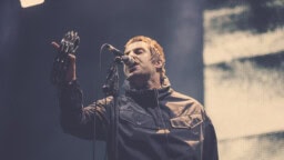 Noel Gallagher soitti Joy Division -klassikon keikallaan – velipoika riensi pahoittelemaan lopputulosta koko perheen puolesta