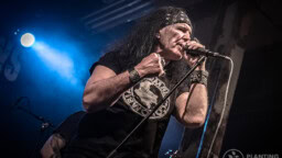 Nykypäivän rockmusiikista puuttuu sielu, sanoo entinen AC/DC-solisti – ”Se on hyvin tylsää”