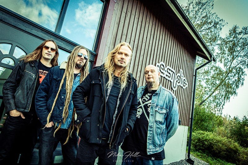 flat-earth-e-studio - Soundi.fi
