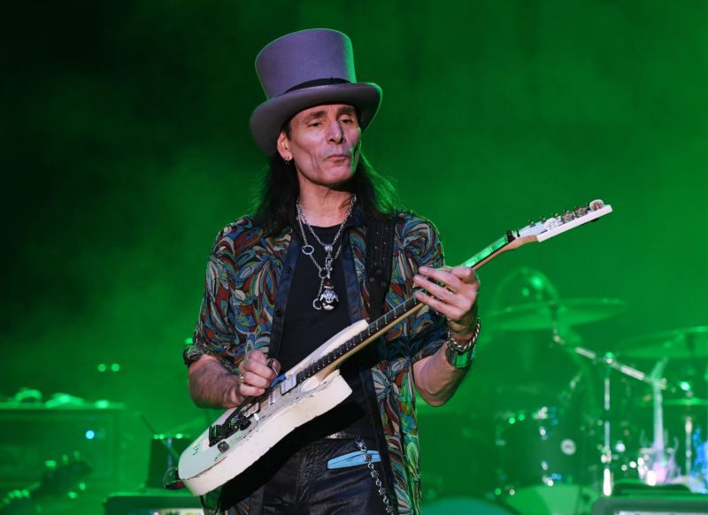 aistevevai10.10030321h - Soundi.fi