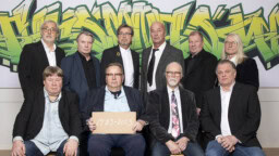 Markku Toikka savustettiin ulos Lapinlahden linnuista, sanoo Mikko Kivinen uutuuskirjassa – ”Kateus ja mustasukkaisuus siihen johtivat”