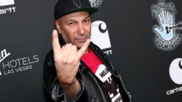 Rage Against The Machinen jatko on täysin auki, sanoo Tom Morello – ”Tämä bändi on kuin sormus Taru sormusten herrasta: se ajaa hulluksi”