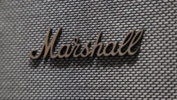 Kitaravahvistinten maailmasta kuuluu merkittäviä uutisia: legendaarinen Marshall myytiin Ruotsiin