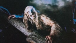 Valokuvaaja muistelee surrealistista ja hankalaa sessiota ihmissudeksi maskeeratun Ozzy Osbournen kanssa