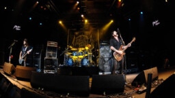 Lemmy ja kumppanit jazzfestareilla – Motörhead tarjoilee uuden maistiaisen tulevalta livejulkaisultaan