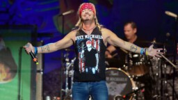 Poison-laulajan glam rock -suosikkibändi ponnistaa Suomesta – Brett Michaels: ”Rakastin Hanoi Rocksia”
