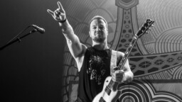 Miten Ismo Alanko päätyi Tomi Koivusaaren soololevylle? Amorphis-kitaristi kertoo albuminsa synnystä
