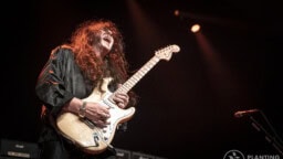 Jokin sai Yngwie Malmsteenin hermostumaan – julkaisi ärhäkän viestin sosiaalisessa mediassa