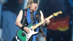 Iron Maiden -kitaristi muistaa vieläkin hetken, jolloin kuuli ensimmäistä kertaa valmiin Run to the Hillsin