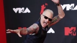 David Lee Roth halusi tehdä South Park -tiimin kanssa palkkamurhaajaleffan – Juonikuvio kuulosti vain turhan tutulta