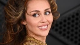 Onko Miley Cyrusin uudelle levylle piilotettu tölväisy toiselle maailmanluokan poptähdelle?