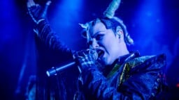 Ilon päivä kaikille perinteikkään heavy metalin ystäville: Battle Beast julkaisi uuden biisin videoineen