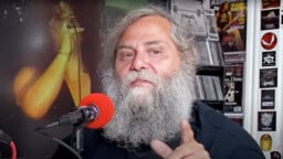 ”Scott Ian on sieluton paskiainen” – Anthrax-perustajaa tylytetään nyt huolella, myös Charlie Benante saa kuulla kunniansa