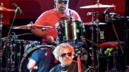 Jason Bonham pettyi Sammy Hagarin yhtyeestä saamiinsa potkuihin – ”Olin todella vihainen”