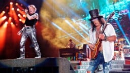 Guns N’ Roses esiintyy pian Tampereella – tässä oleellista tietoa keikan käytännön järjestelyistä