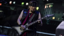 Iron Maidenin Adrian Smith puhuu kauniisti Nicko McBrainista: ”Hän oli uskomaton”