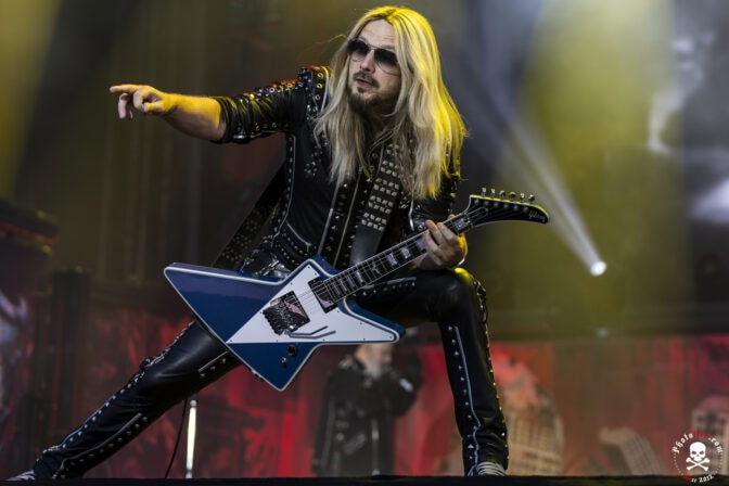 Judas Priest -kitaristin Elegant Weapons -superbändi julkaisi ensimmäisen maistiaisen toiselta levyltään