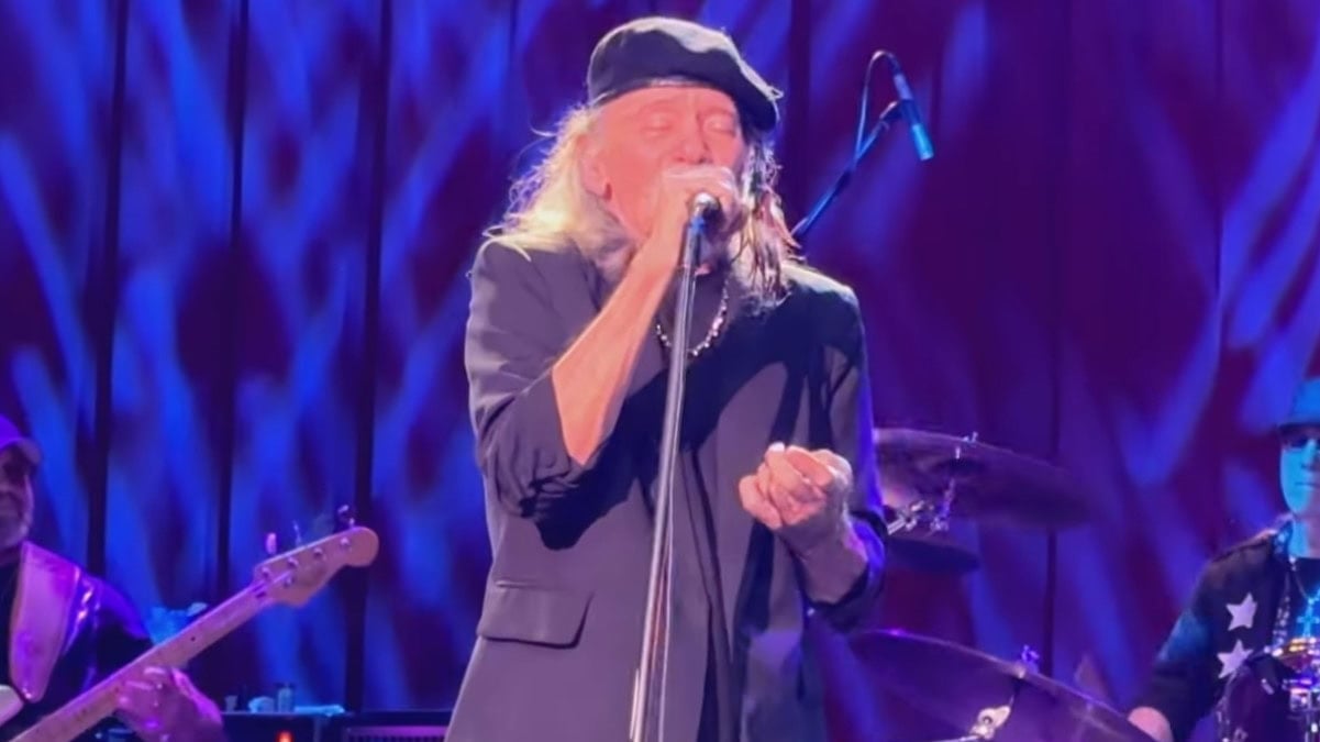REO Speedwagon -laulaja joutui vakavaan onnettomuuteen jäähyväiskeikan jälkeisenä aamuna – ”Sitten se vain tapahtui…”