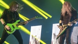 Megadeth-pomo suunnitteli äänittävänsä vanhan Metallica-demon uudelleen, sanoo David Ellefson – ”En pystynyt suutelemaan Daven sormusta siinä asiassa”