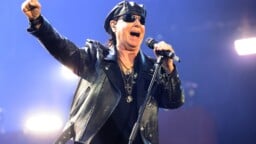 Hurmosta Hannoverissa – tältä näytti, kun Scorpions nousi vanhan kotikaupunkinsa stadionin lavalle