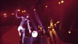 The Rolling Stonesilta 70-luvun alussa varastettu kitara putkahti esiin yllättävässä yhteydessä
