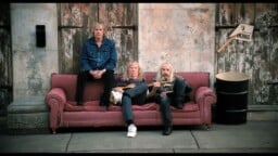 ”Olemme menettäneet vain 11 rumpalia” – Spinal Tap -klassikon jatko-osan ensimmäinen traileri julki