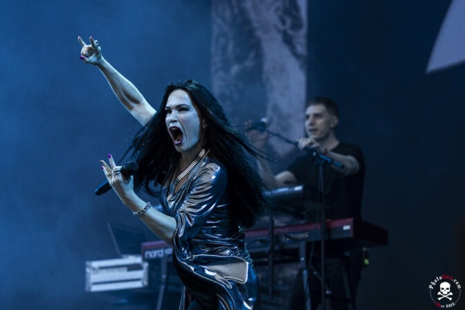 ”En muista niitä kappaleita enää” – Tarja Turunen puhuu Nightwishin varhaisista albumeista