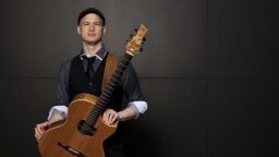 ”Se villin lännen meininki on täysin makaaberia” – somesta on artisteille paljon hyötyä, mutta varjopuolia riittää