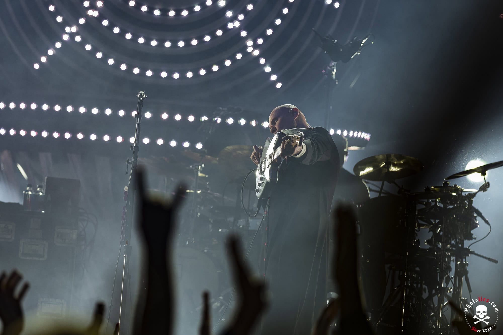 Livearvio: The Smashing Pumpkins ei todellakaan ole pölyttynyt reliikki