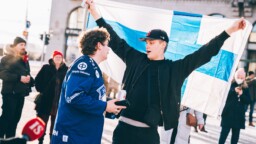 Maailmalla listattiin 1990-luvun parhaita debyyttilevyjä – suomalaista osaamista mukana!