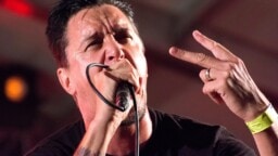 Sick of it All -laulaja kertoo äärimmäisen karuja uutisia: ”Syöpä on palannut ja tuonut ystäviä mukanaan”