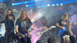 Entiset Megadeth-muusikot nostivat hattua Ace Frehleylle – tarkasta tuore Kiss-laina
