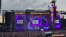 Ozzyä jäi kalvamaan jäähyväiskonsertissaan vain yksi asia, selviää tuoreesta dokumentista