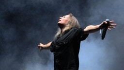 Timo Kotipelto kertoo, miksi Stratovarius-albumien työstäminen vaatii aikaa – ”Mylläsimme koko työskentelyprosessimme”
