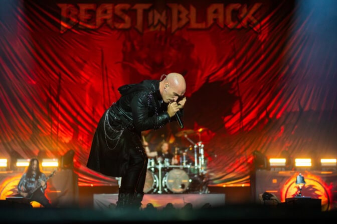 Beast in Black palaa Helsingin jäähalliin – Illan avaavat The 69 Eyes ja Rabbit Cult