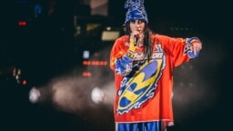 Billie Eilish antoi Elon Muskin kuulla kunniansa – ”Vitun säälittävä pelkuri”