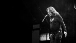 Muusikon perhe paljastaa: Ozzy Osbourne oli kaikessa hiljaisuudessa sairaalahoidossa aivan jäähyväiskonserttinsa alla