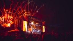 Ruisrock tiedottaa raskaan sarjan lisäyksistä: Lily Allen, Nylon Beat, Eppu Normaali…