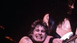 Ozzy Osbournen ex-kitaristi Jake E. Lee muisteli viimeistä keskusteluaan pimeyden prinssin kanssa – ”Olin aina toivonut, että kohtaisimme vielä”