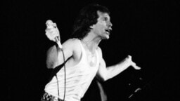 ”Ajattelin että kiitti vaan, Ritchie” – Peter Goalby on mies, josta melkein tuli Rainbow’n laulaja