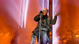 Hollantilaisfestari kaivoi arkistoistaan Rammsteinin keikkataltioinnin vuodelta 2016 – Koko komeus nyt katsottavissa