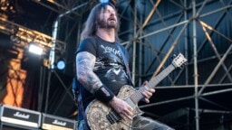 Exodus-kitaristi kertoo rundaamisen realiteeteista – näin ”kiertävät paitakauppiaat” tienaavat nykyisin