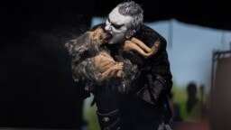 Möröt hiipivät esiin luolistaan – Hellsinki Industrial Festival julkisti kelpo kavalkadin esiintyjiä