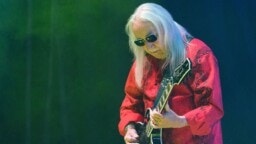 Uriah Heepin vastoinkäymiset jatkuvat: perustajajäsen Mick Boxin tilanne pysyy vaikeana