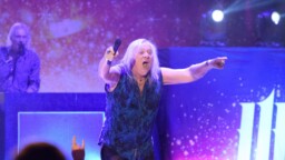 Miten sujui Uriah Heepin keikka Tampereella ilman perustajajäsen Mick Boxia? Tältä kuulosti Lady in Black