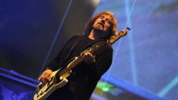 ”Ajattelin, että onpa kamalaa paskaa” – Geezer Butler muistelee 2000-luvun alun yritystä tehdä uusi Black Sabbath -levy