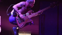 ”Tajusin sen vasta aivan hiljattain” – Red Hot Chili Peppersin Flea nimeää suurimman esikuvansa