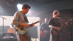 Ed Sheeran kasasi melkoisen kokoonpanon televisioesitystä varten – talenne katsottavissa